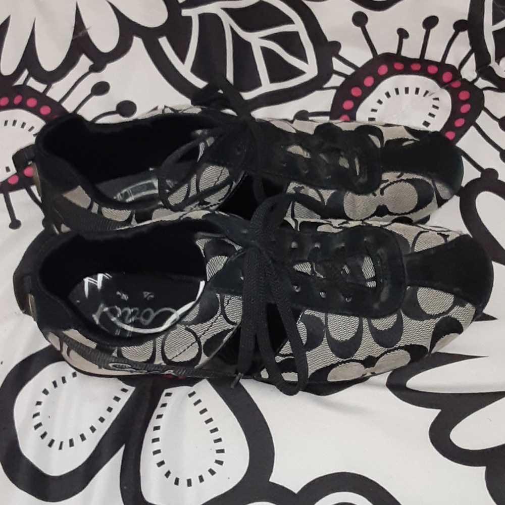 🖤 Coach tennis shoes